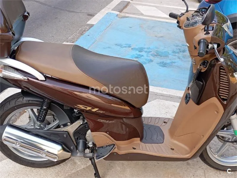 Honda SH125i 2000 € 2008 Málaga - 1