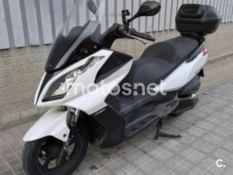 Kymco Super Dink 300 1650 € 2011 Barcelona - 1