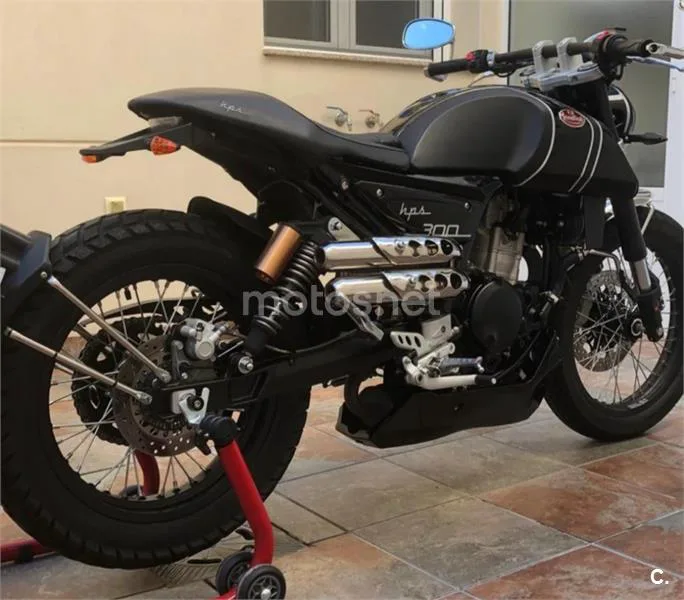 FB Mondial HPS 300 2000 € 2021 Badajoz - 1