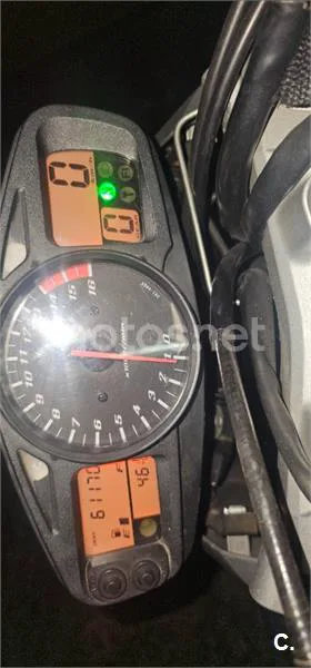 Suzuki GSR600 2000 € 2007 Valencia - 1