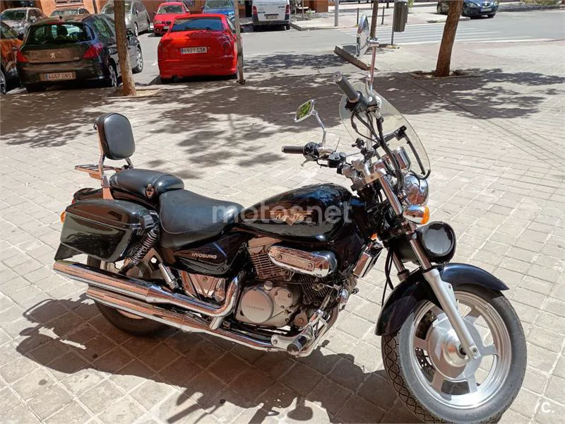 Hyosung Aquila GV 125 1375 € 2005 Madrid - 1