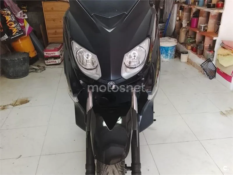Yamaha XMAX 250 - Vista 1
