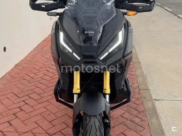 Honda X-ADV 9600 € 2022 Málaga - 1