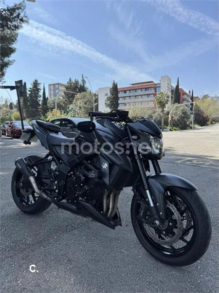 Suzuki GSX-S750 - Vista 1