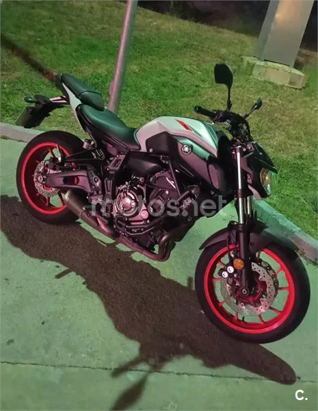 Yamaha MT-07 - Vista 1