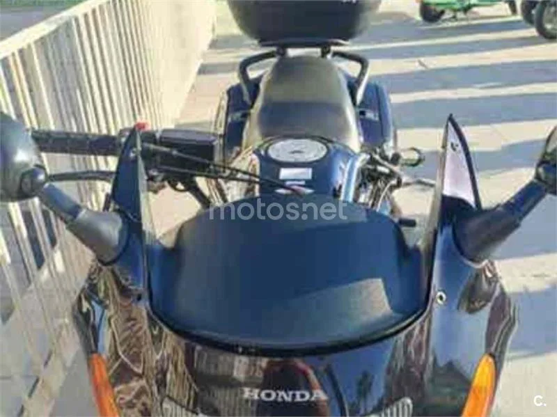 Honda NT650V Deauville 2100 € 2005 Málaga - 1