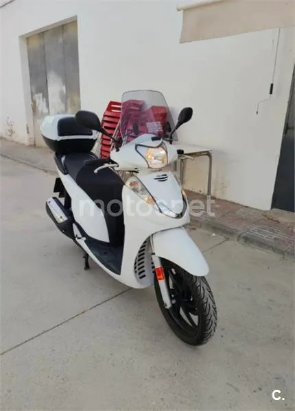 Honda SH300i 2000 € 2009 Córdoba - 1