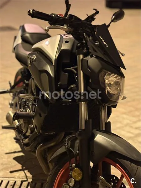 Yamaha MT-07 - Vista 1