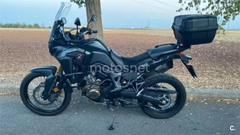 Honda CRF1000L Africa Twin 4700 € 2016 Almería - 1