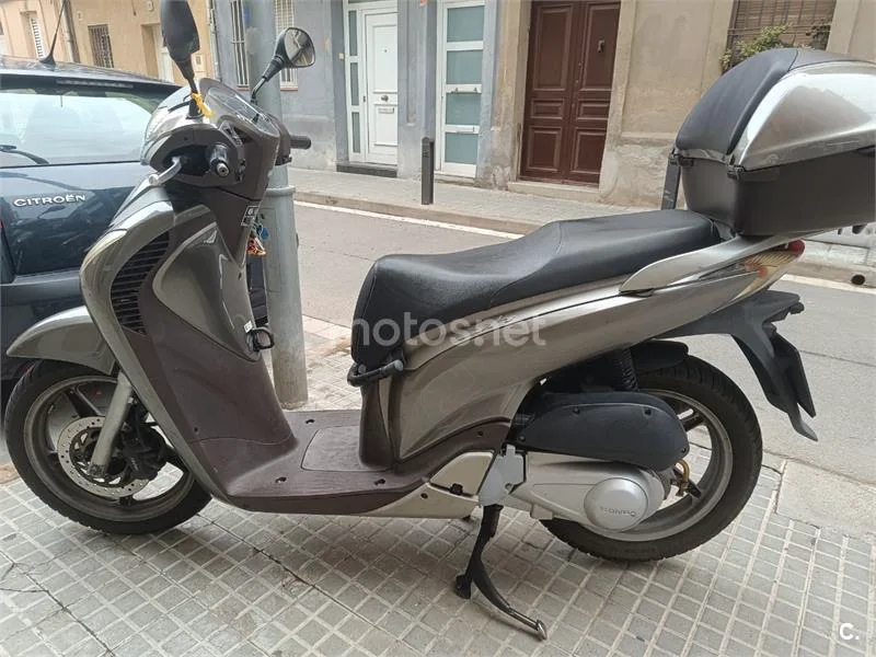 Honda SH125i 1650 € 2011 Barcelona - 1