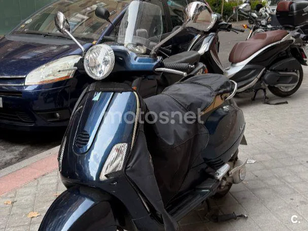 Vespa LX 125 1800 € 2008 Madrid - 1
