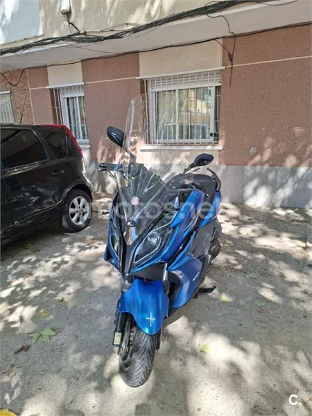 Kymco K-XCT 300i - Vista 1