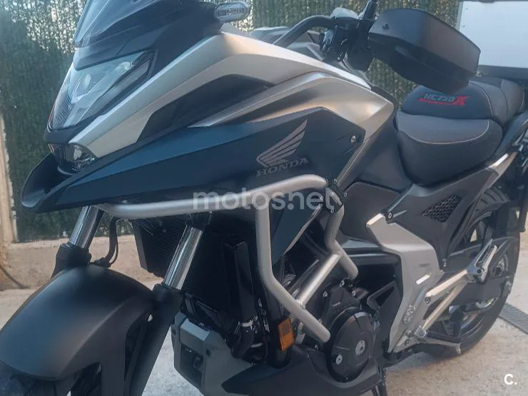 Honda NC750X - Vista 1