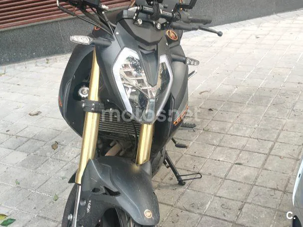 Keeway RKF 125 - Vista 1