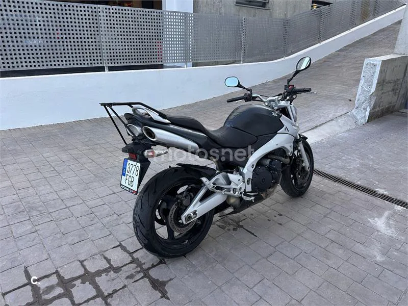 Suzuki GSR600 1500 € 2006 Cádiz - 1