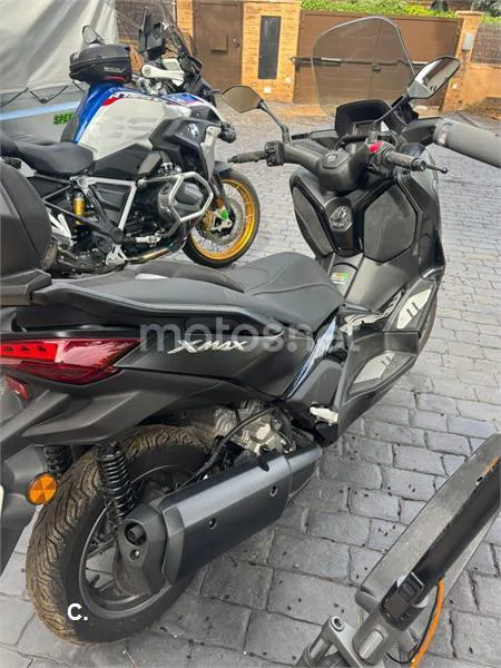 Yamaha XMAX 300 6600 € 2024 Barcelona - 1