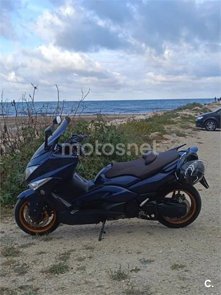 Yamaha TMAX 500 - Vista 1
