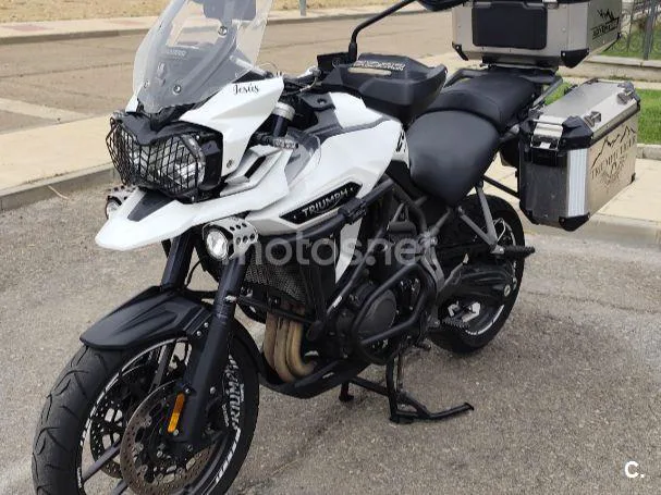 Triumph Tiger Explorer 7999 € 2017 Salamanca - 1
