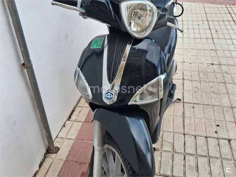Piaggio Liberty 125 1280 € 2016 Málaga - 1