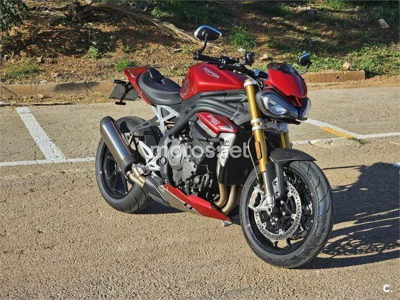 Triumph Speed Triple - Vista 1