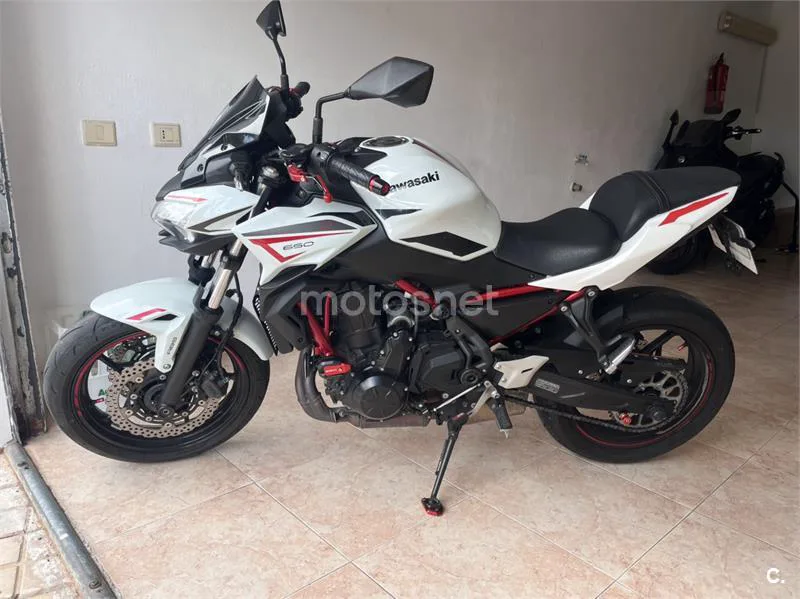 Kawasaki Z650 5000 € 2022 Las Palmas - 1