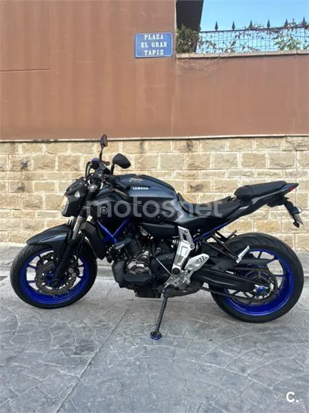 Yamaha MT-07 - Vista 1