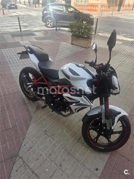 Benelli BN 125 1500 € 2022 Málaga - 1