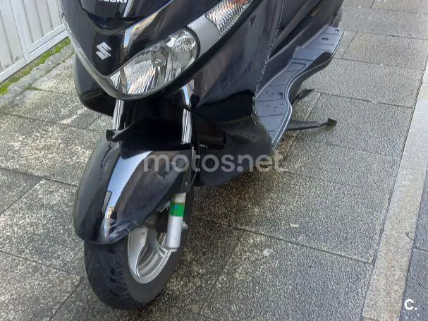 Suzuki Burgman 125 1980 € 2009 Pontevedra - 1