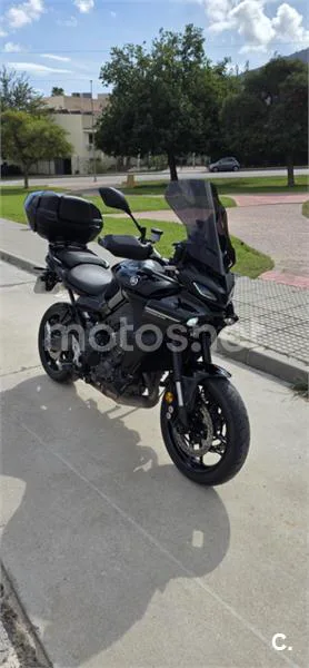 Yamaha Tracer 9 - Vista 1