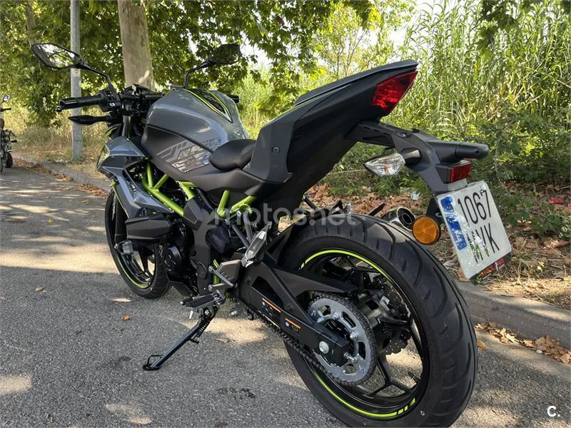 Kawasaki Z125 - Vista 1