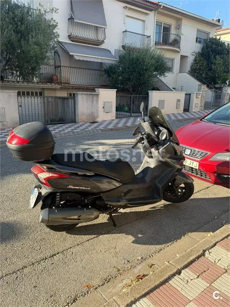 Kymco Super Dink 300 1300 € 2009 Barcelona - 1
