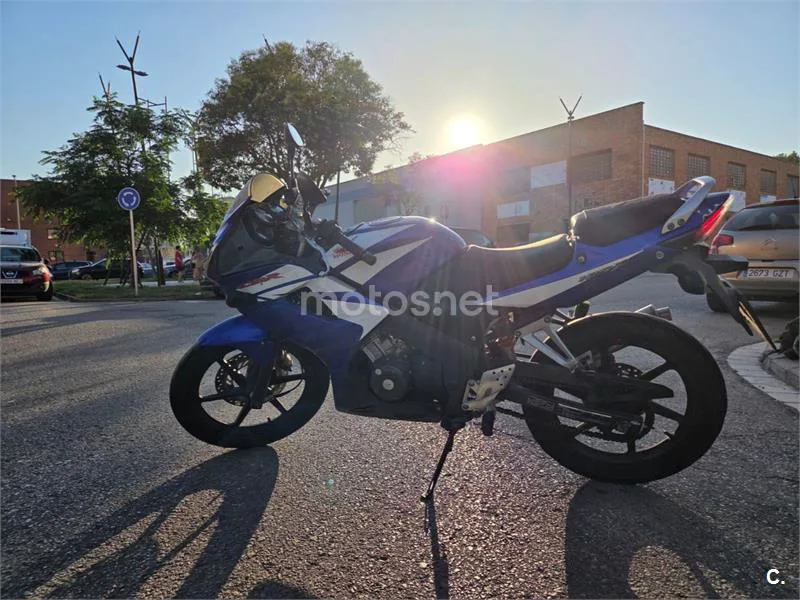 Honda CBR125R 1300 € 2009 Barcelona - 1