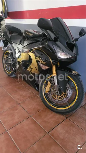 Kawasaki Ninja ZX-6R 4500 € 2006 Valladolid - 1