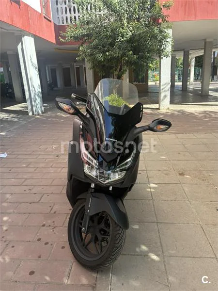 Honda Forza 125 2500 € 2016 Sevilla - 1