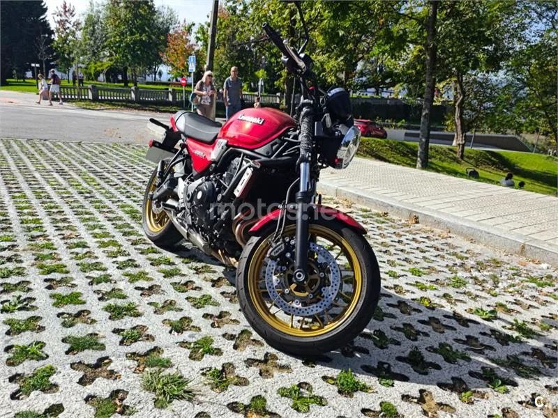 Kawasaki Z650 - Vista 1