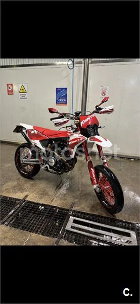 Fantic XMF 125 - Vista 1