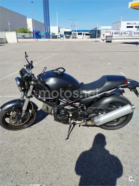 Ducati Monster 695 - Vista 1
