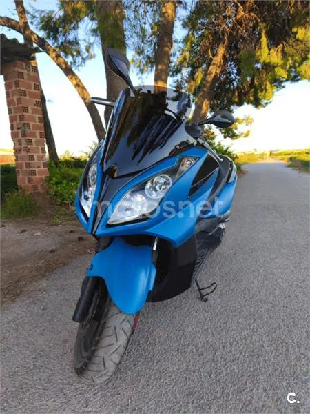 Kymco Super Dink 300 1800 € 2010 Valencia - 1