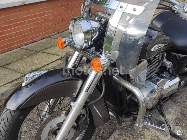 Honda Shadow 750 - Vista 1