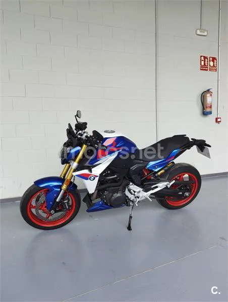 BMW F 900 R 9000 € 2025 Barcelona - 1