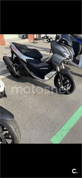 Aprilia SR GT 125 3000 € 2024 Bizkaia - 1