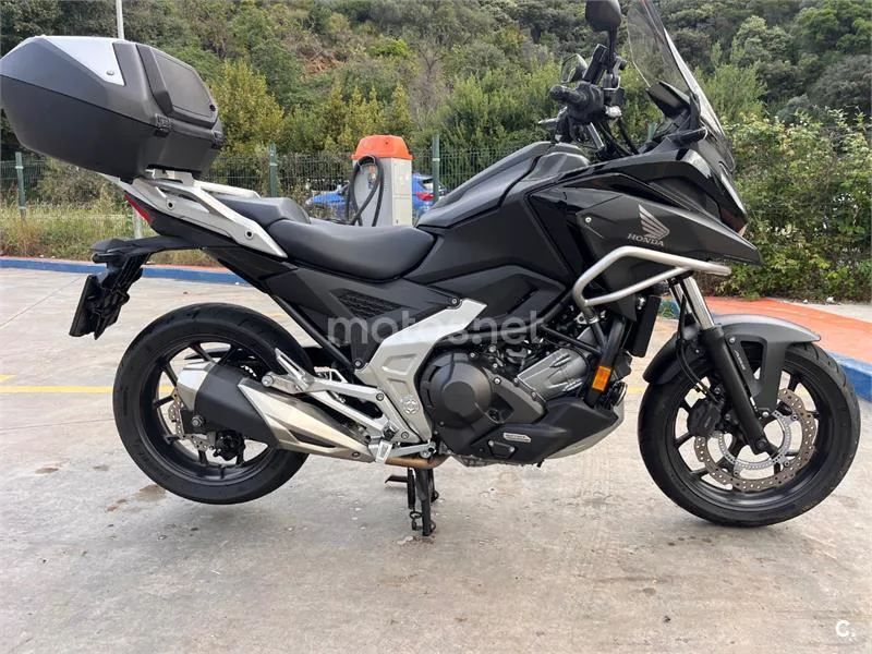 Honda NC750X - Vista 1