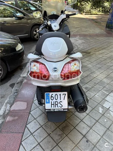 SYM Maxsym 400 1650 € 2013 Madrid - 1