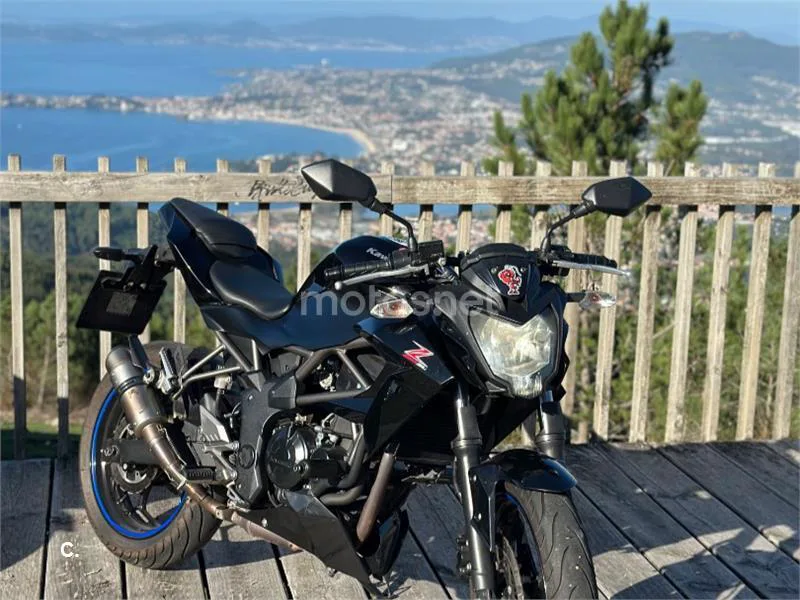 Kawasaki Z250SL 2500 € 2017 Pontevedra - 1