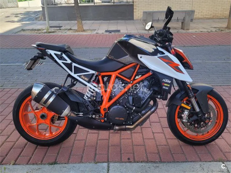 KTM 1290 Super Duke R - Vista 1