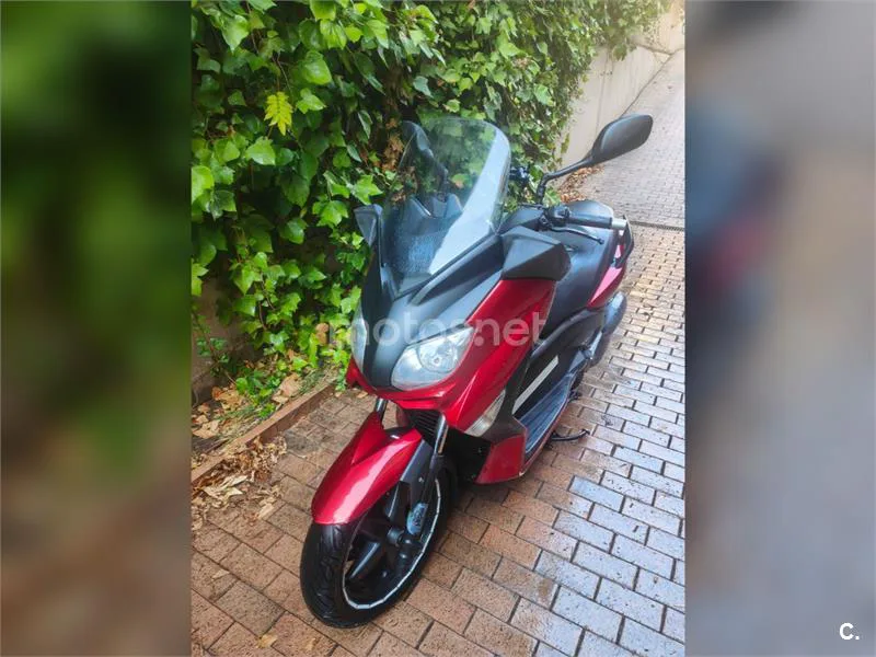 Yamaha XMAX 125 1500 € 2011 Madrid - 1
