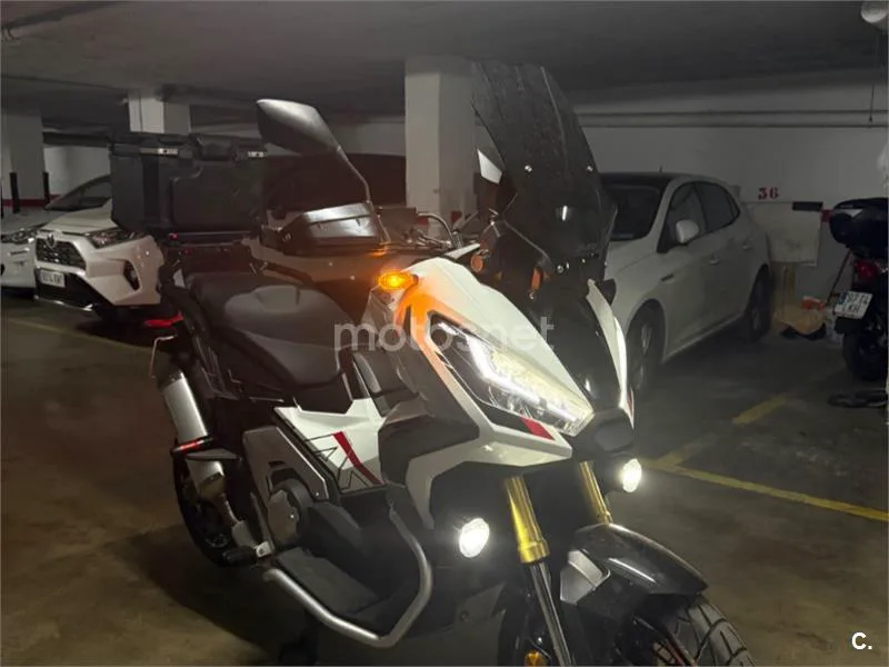 Honda X-ADV 9950 € 2023 Málaga - 1