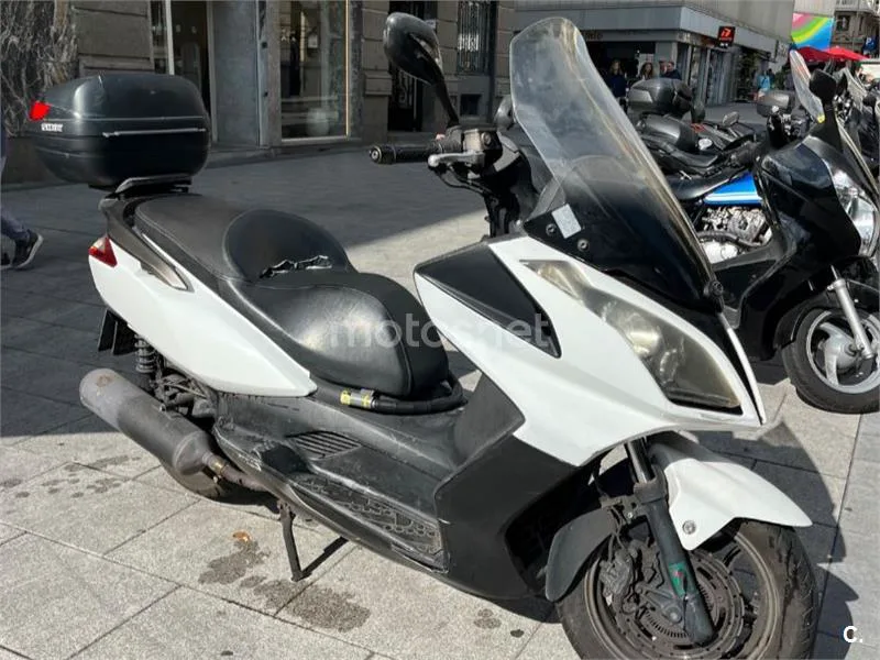 Kymco Super Dink 300 1350 € 2010 Madrid - 1