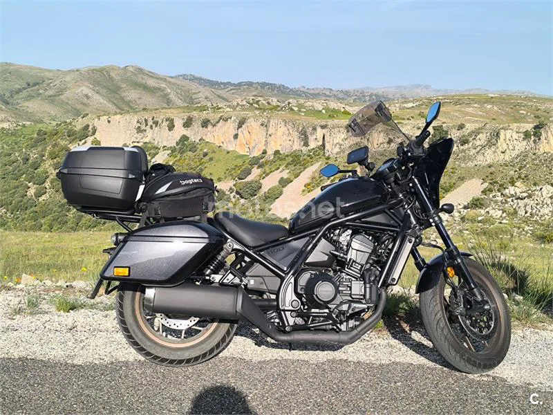 Honda Rebel 1100 - Vista 1