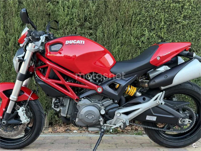 Ducati Monster 696 4590 € 2013 Jaén - 1